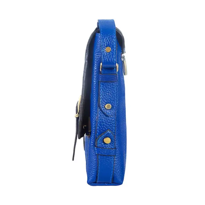 نمای دیگر کیف دوشی چرم طبیعی آروین‌ چرم کد AR-125